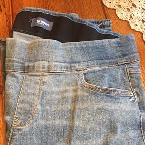 Old Navy Rockstar Jeans size 22 Long